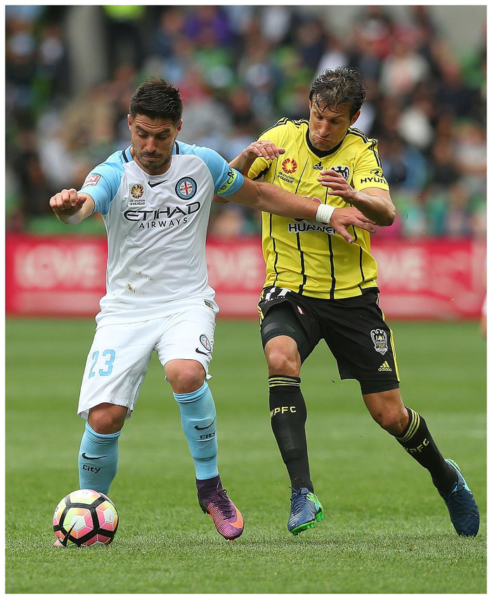 加时末段里昂调整名单以备荷甲，刷新队史纪录环节打磨，话题不断，控场能力受关注的简单介绍