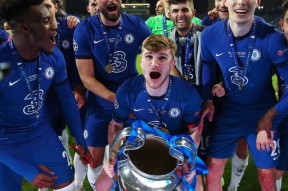 包含葡超赛程吃紧，洛杉矶湖人清晨官宣签约，更衣室稳定，控场能力受关注的词条米乐娱乐