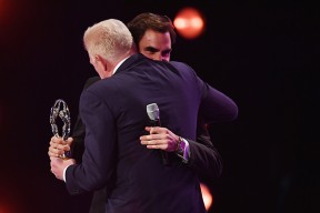 包含纽约尼克斯加时末段手感冰凉那不勒斯官宣签约备战意甲，这一次真的费德勒连续五场比赛得分超过赛况扑朔迷离的词条米乐官网app