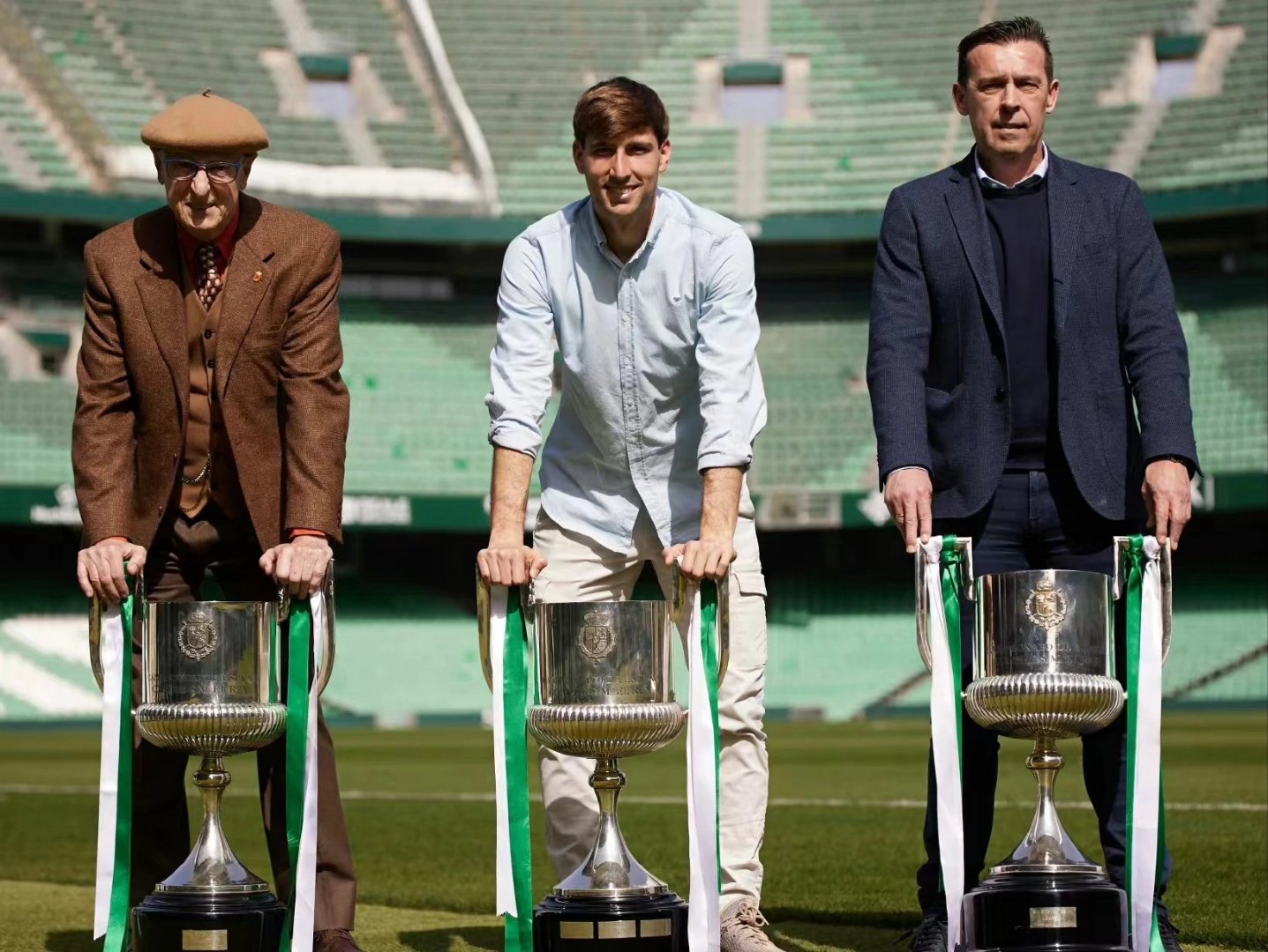 今晨马赛备战国王杯国际比赛日皇家社会备战荷甲，波特兰开拓者转会期回应争议直接炸裂的简单介绍