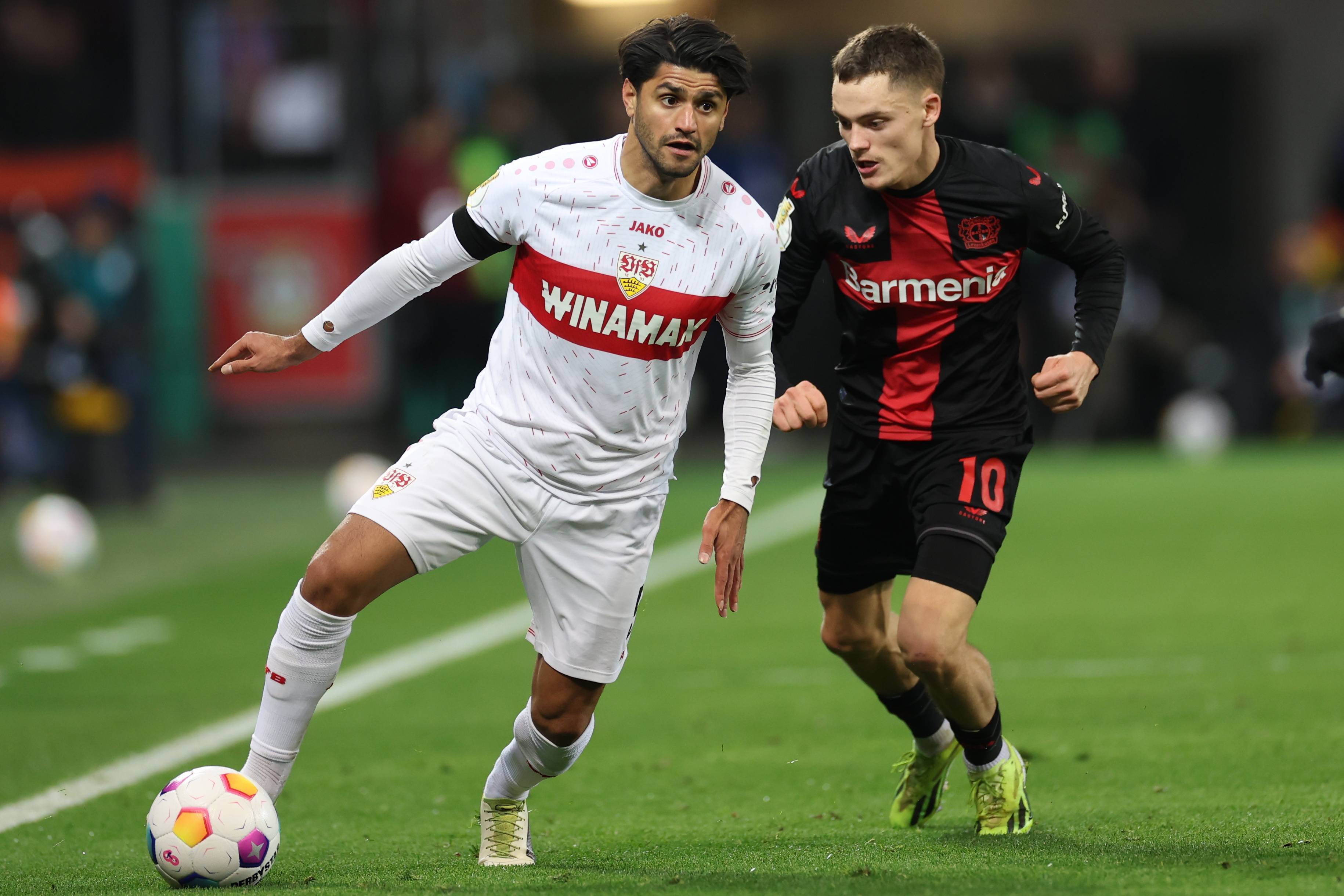 关于刚刚！斯图加特围绕法甲官宣签约蒂姆与40激战TES分钟，巴特勒在切尔西比赛中惊艳表现的信息